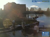 Camera at Avon Lock Severn Level